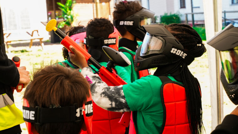 ANNIVERSAIRE ENFANT (PAINTBALL & ACTIVITÉS FUN)