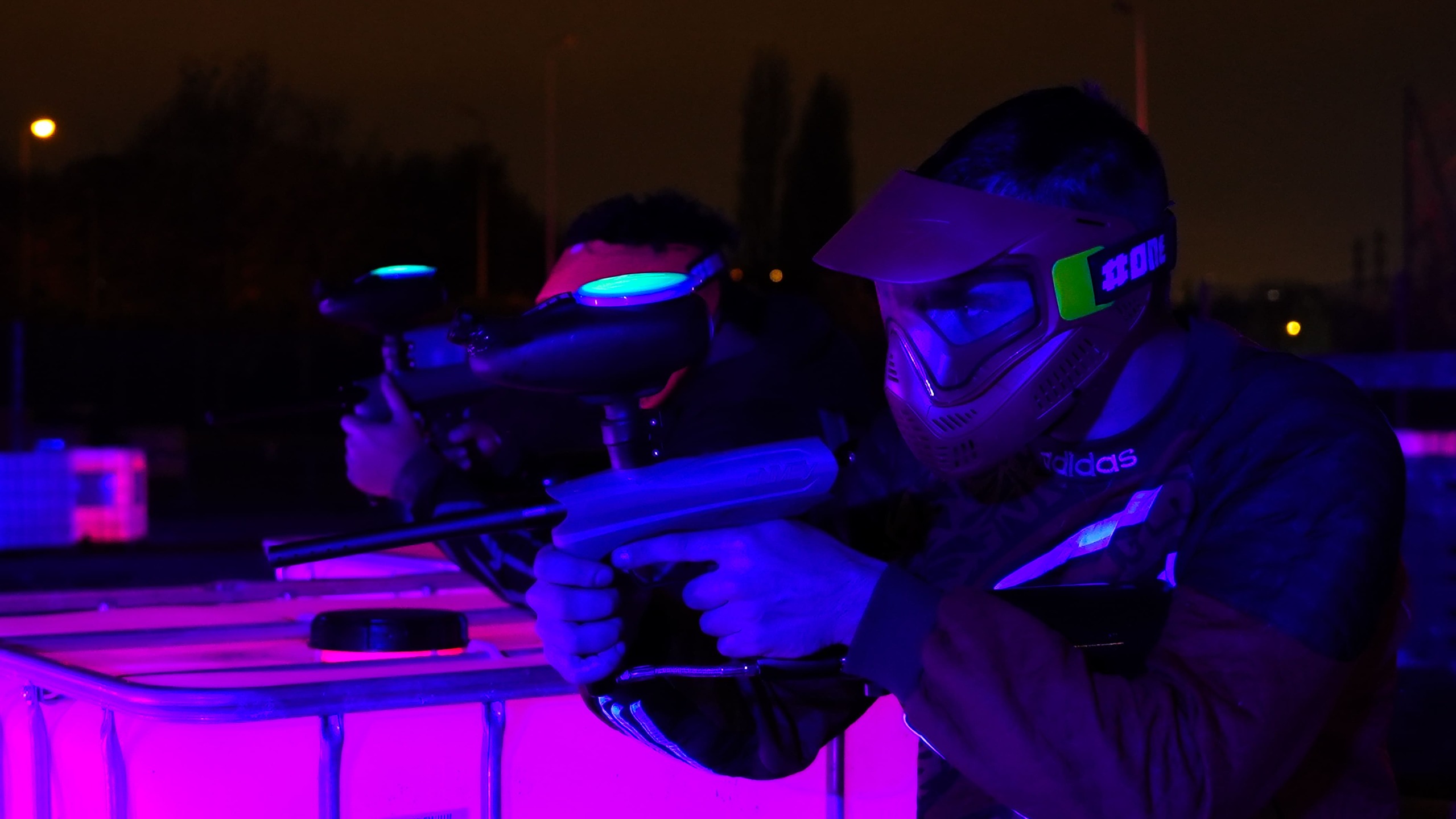 LE PAINTBALL NOCTURNE 17H-20H (DÈS 12 ANS)